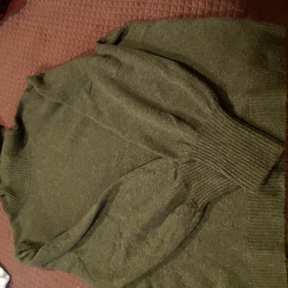 J.CREW green women's sweater....size XXL..excellent condition - Picture 4 of 11